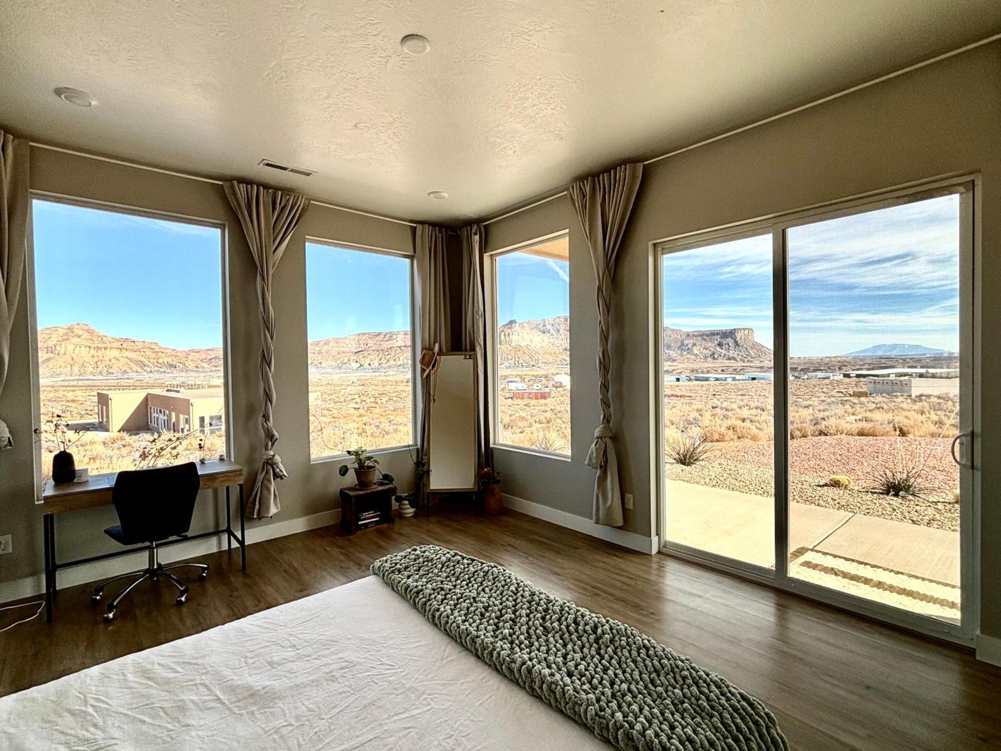 Calming Canyon Sanctuary With Grand Mesa Views 빅 워터 외부 사진